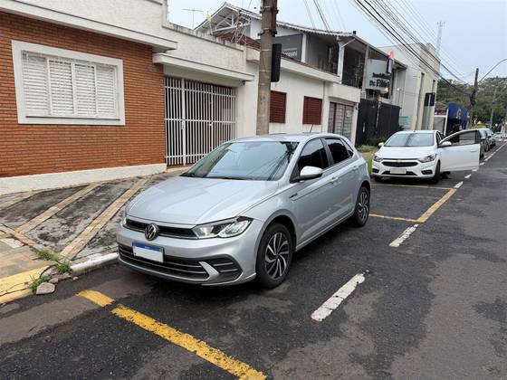 VOLKSWAGEN POLO 1.0 170 TSI HIGHLINE AUTOMÁTICO VOLKSWAGEN POLO 1.0 170 TSI HIGHLINE AUTOMÁTICO